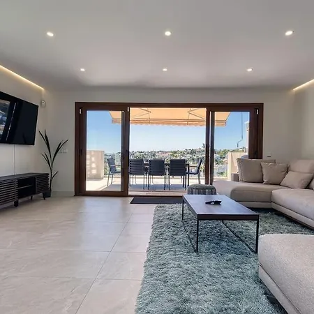 Modern / Sea Views & Private Pool/ Sofia ヴィラ