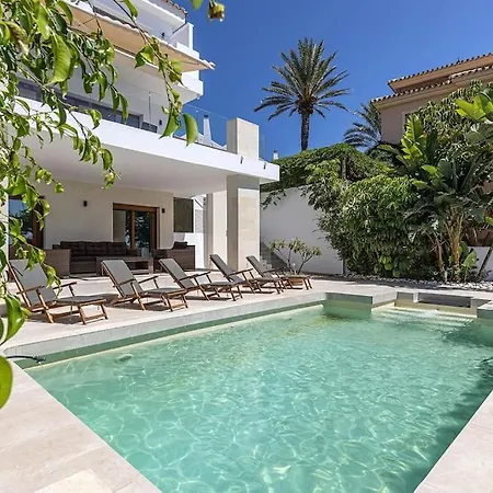 Villa Modern / Sea Views & Private Pool/ Sofia