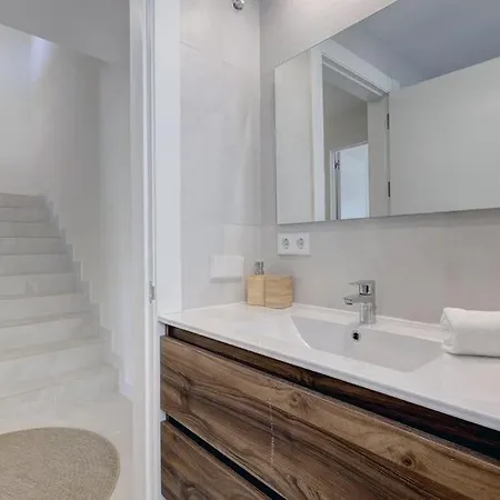 Villa Modern / Sea Views & Private Pool/ Sofia *
